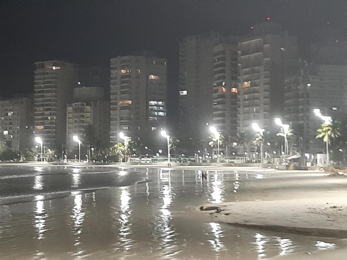 Praia De Asturias - Guaruja - Tudo De Bomアパートメント エクステリア 写真